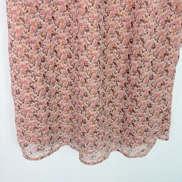 Cupcakes and Cashmere Floral Metallic Flutter Sleeve Top Size Small S EUC - Picture 11 of 11